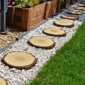 Pieniek Kwadratowy - Imitacja Drewna do Ogrodów